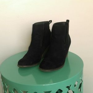 Merona Black Boots size 9